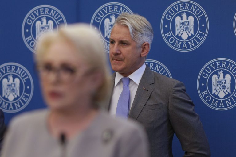 Cum s-a majorat deficitul de cinci ori în trei ani fără să se construiască nimic de anvergură