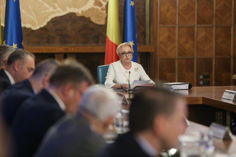 Dăncilă i-a concediat și pe secretarii de stat ALDE pe care îi lăudase pentru loialitate