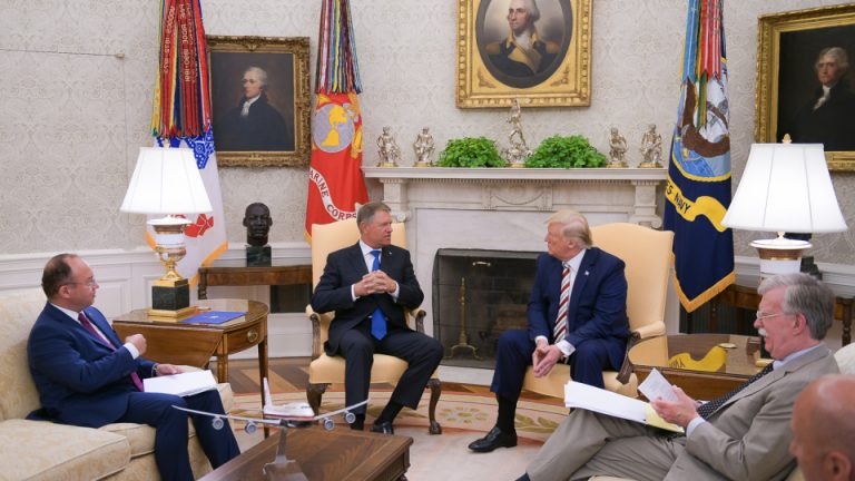 Președintele SUA – foarte interesat de creșterea prezenței militare americane în România