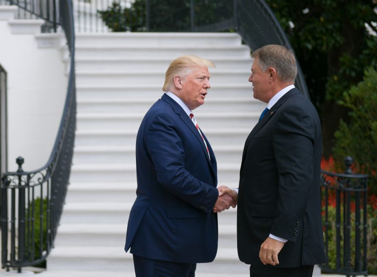 Casa Albă a postat pe Facebook un clip cu vizita lui Klaus Iohannis