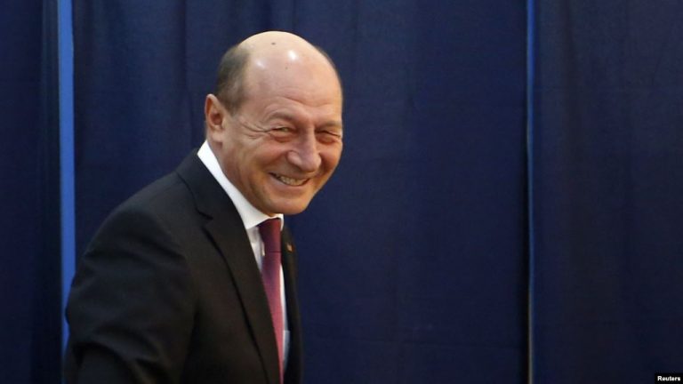 Maia Sandu: Domnul Băsescu ar trebui să reia procedura pentru a-i putea fi redată cetăţenia