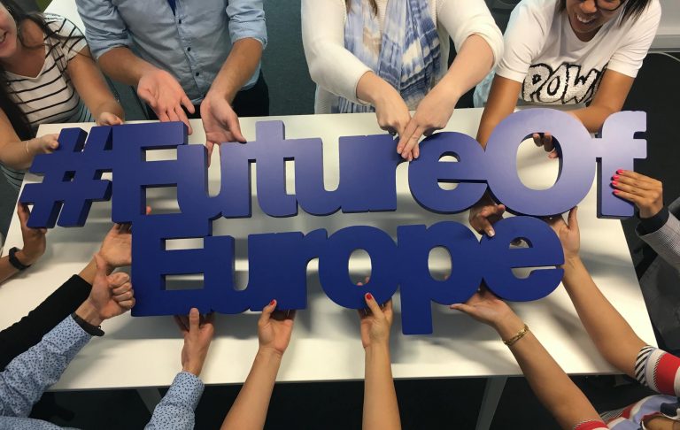 TO VIMA: OECD, Bruxelles-ul şi realitatea