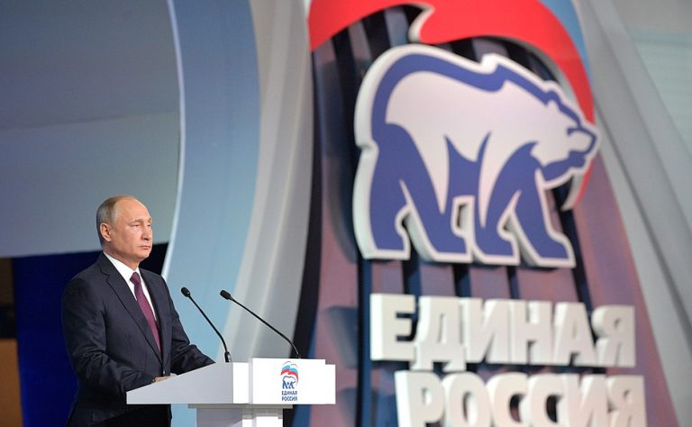 Rusia Unită, trădată de „opoziția loială” a lui Putin?