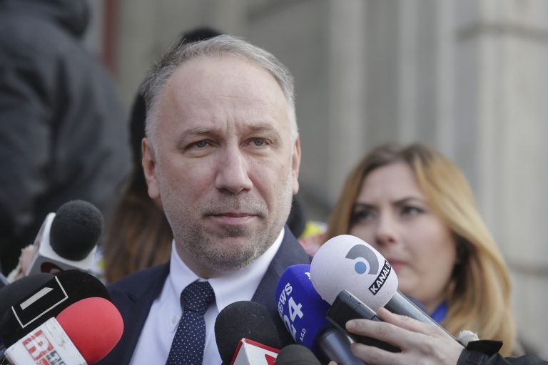 Parchetul General a preluat dosarul fetiţei ucise în Dâmboviţa