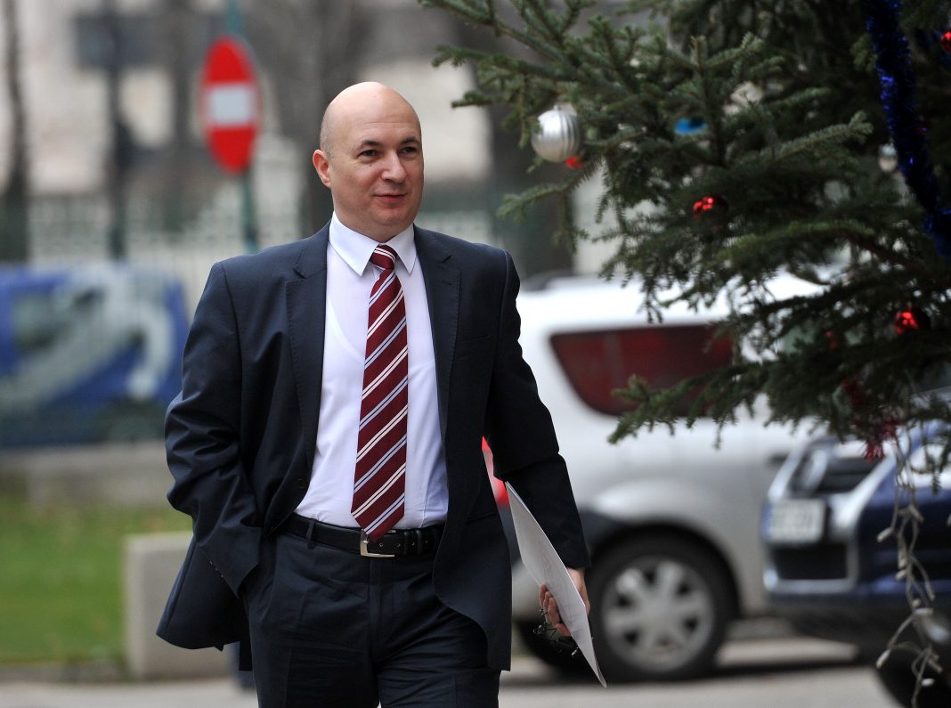 Codrin_Stefanescu
