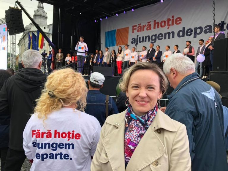 Rezultate alegeri prezidențiale 2019. Cosette Chichirău a repornit lupta cu Dan Barna: “Strategia a fost greșită”