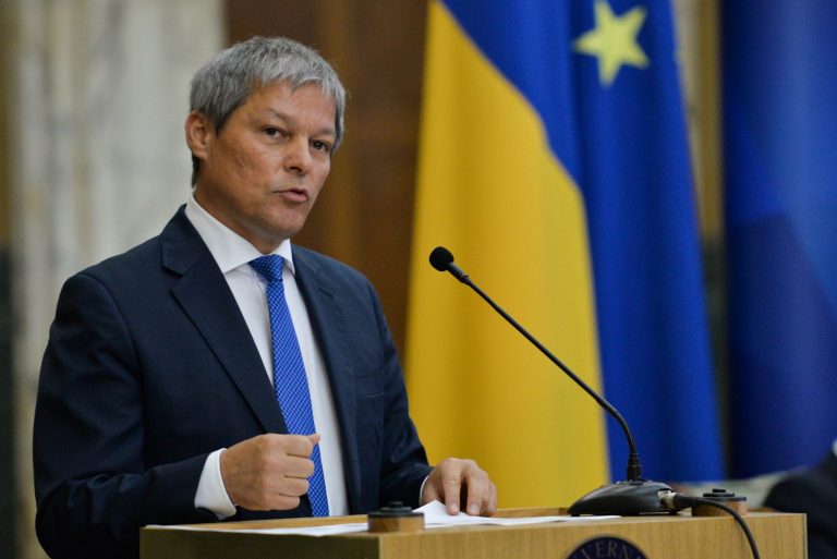 Cioloș: România are șansa să scape de cel mai slab guvern din istorie