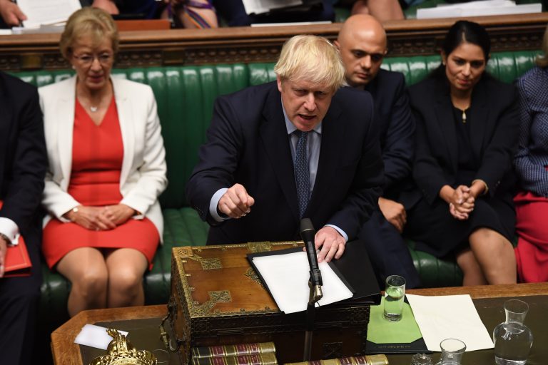 Boris Johnson a provocat opoziția să-i dărâme guvernul