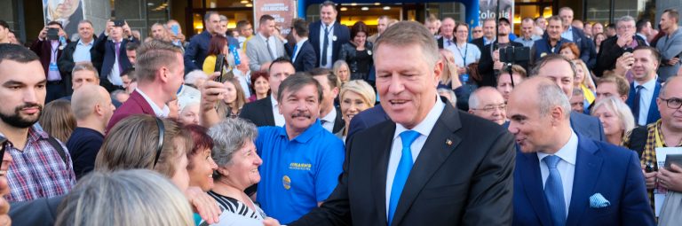 Klaus Iohannis: Fiţi pregătiţi, momentul vine, şi vine repede!