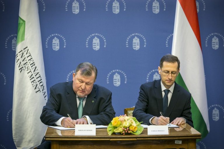 Banca ”de spionaj” a Rusiei, relocată la Budapesta
