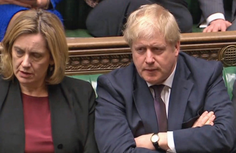 Boris Johnson, acuzat de ministrul demisionar: Atacă decența și democrația!