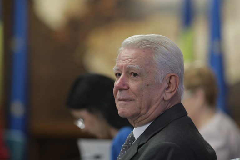 Romanian communist-era diplomat quits as Senate speaker following court ruling