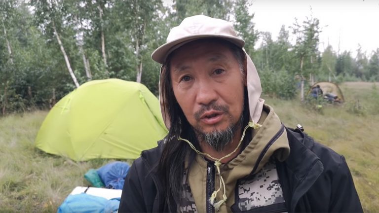 De ce a fost arestat șamanul anti-Putin? Un indiciu: Patriarhul Chiril