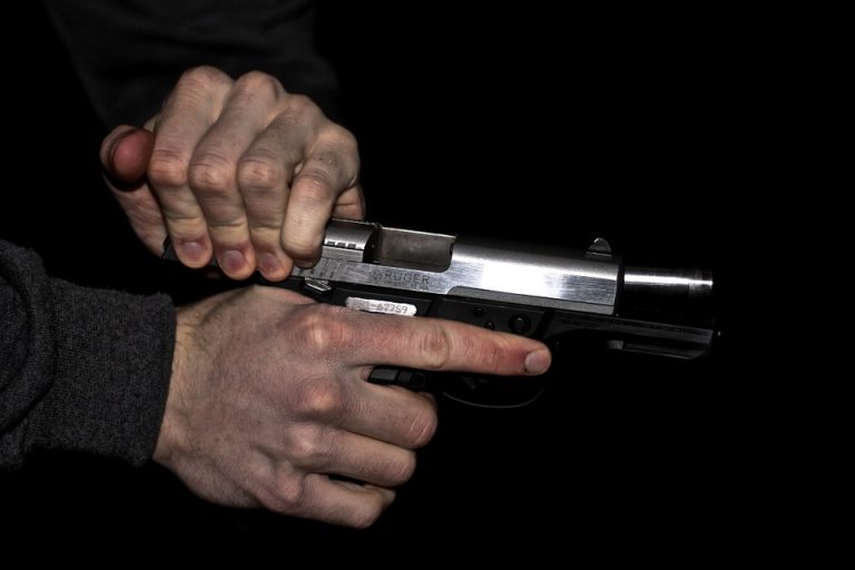 Român și iubita fotomodel, executați în stil mafiot în Costa Rica