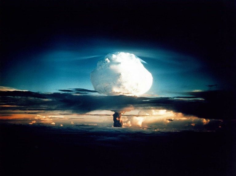 Oficial rus: „Există riscul izbucnirii unui război nuclear”