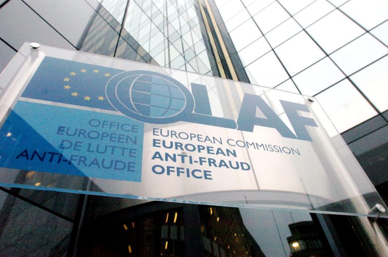 OLAF: O companie din România este implicată într-o fraudă de 410.000 de euro din fonduri UE