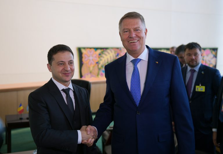 Iohannis, invitat la Kiev de Zelenski. Au vorbit despre situația românilor din Ucraina