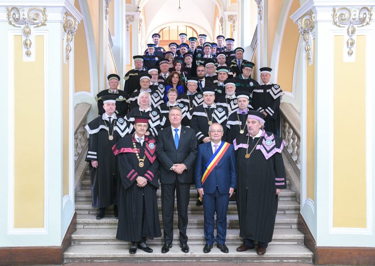 Iohannis, la deschiderea anului universitar: Cu miniştri mediocri nu obţii decât rezultate mediocre