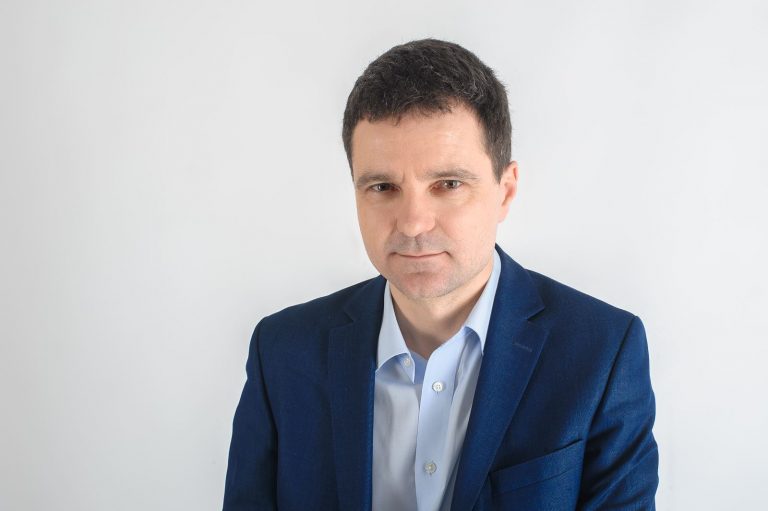 Război în USR. Motivul furiei: Amânarea validării lui Nicușor Dan drept candidatul partidului la primărie