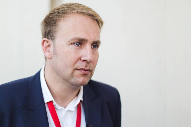 Cine este Victor Costache, propus la șefia Ministerului Sănătății