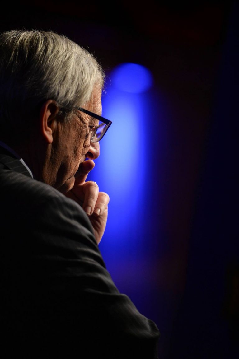 Juncker, la final: „Mi-e foame”. Cum l-au interceptat serviciile americane și franceze
