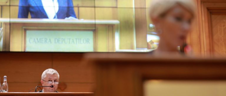 Ce se promite în moțiunea de cenzură: guvern cu 15 ministere, sistem de vot modern și investiții publice majore