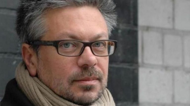 Scriitorul M. Șișkin, la Iași: „Timp de 30 de ani, democraţiile occidentale s-au bucurat de banii spălaţi de Rusia”