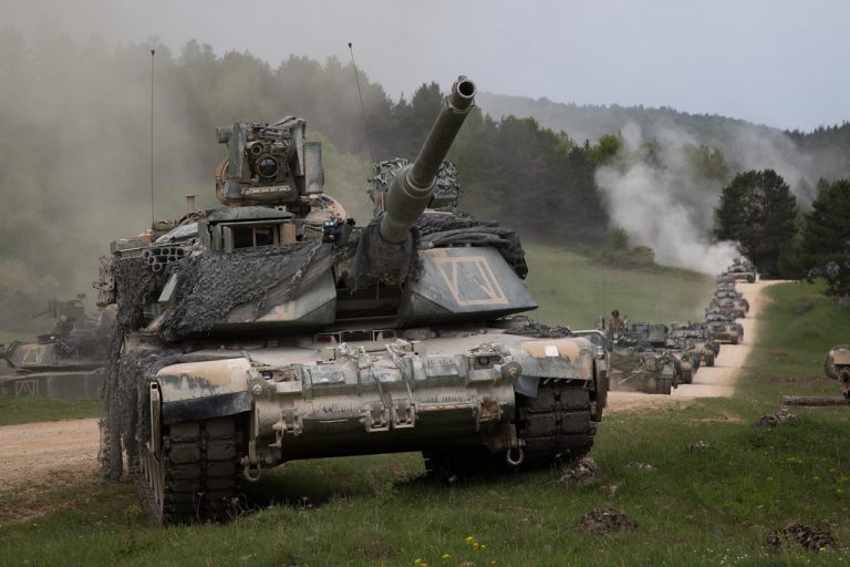 Mesaj de forță pentru Rusia: SUA, desfășurare fără precedent de militari și tancuri în Lituania
