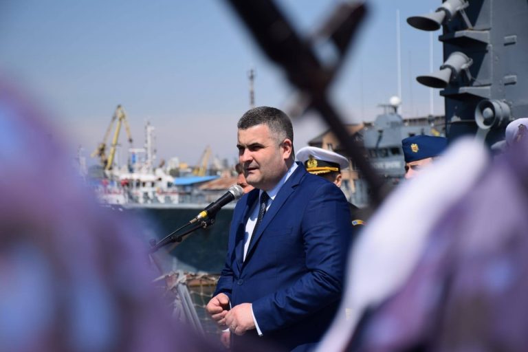 Scandalul corvetelor continuă. Ministru Leș a răbufnit: „Entități străine blochează interesele strategice ale României”