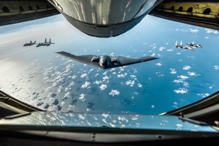 Mii de militari americani trimiși doar în ultima lună pentru a sprijini Arabia Saudită