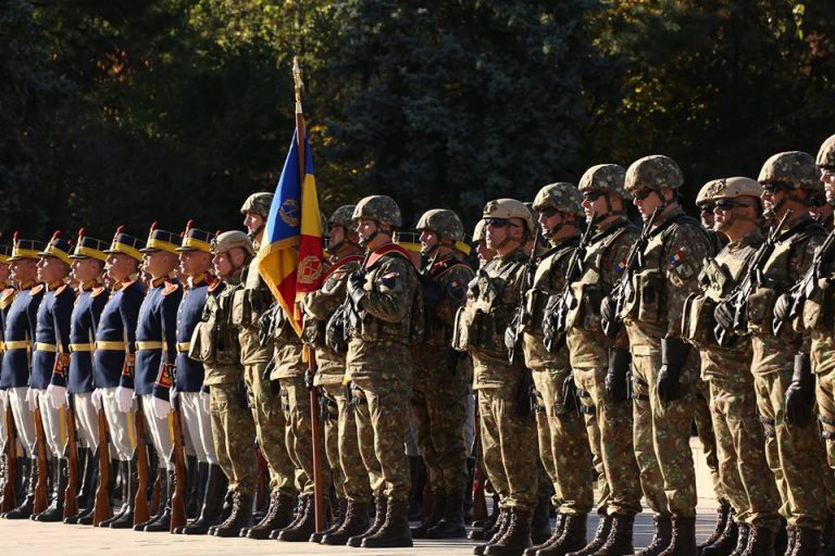 Ziua Armatei Române. Ceremonii în întreaga țară pentru a marca evenimentul