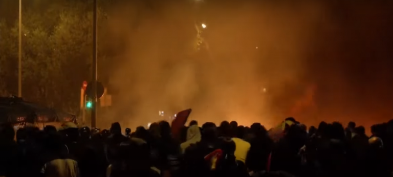 VIDEO | O nouă seară de violențe pe străzile Barcelonei