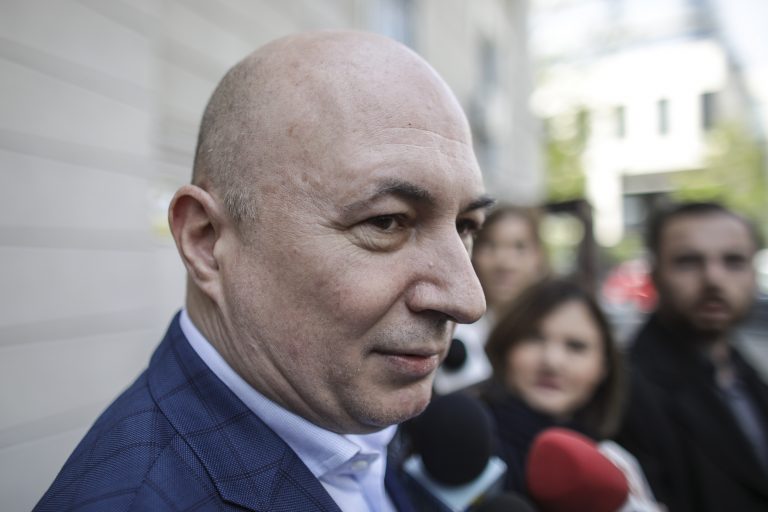 Codrin Ştefănescu: Există nemulţumiri îngrozitoare în partid? Ciolacu tace! Ne înjură si blesteamă propriul electorat? Ciolacu tace!