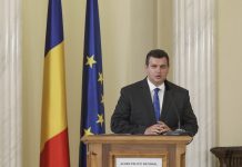 Tomac respinge informaţiile potrivit cărora ar urma să-şi depună mandatul: Voi duce această procedură până la votul Parlamentului