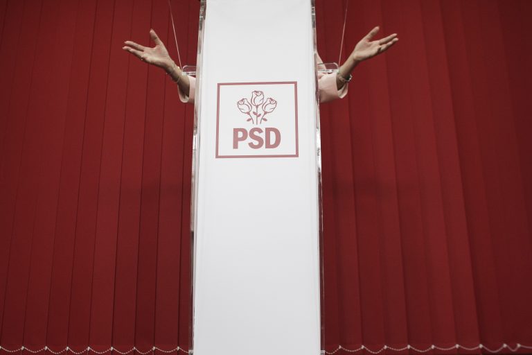 Dăncilă le-a cerut miniștrilor să cumpere câte un parlamentar din opoziție, până vineri
