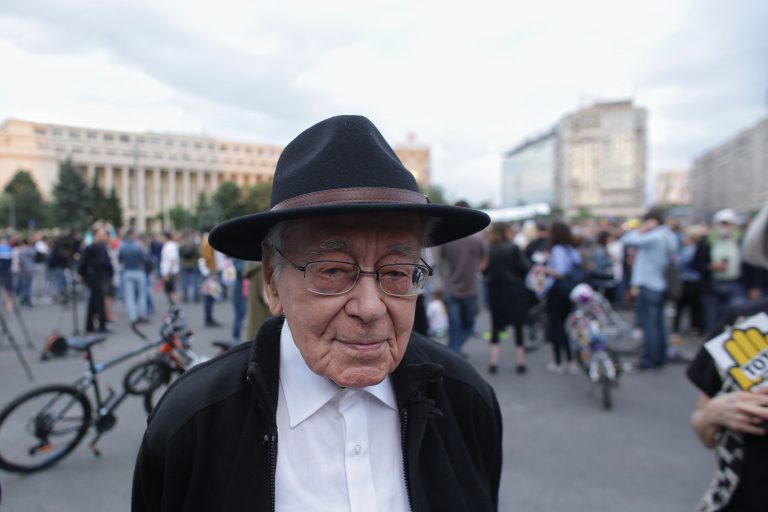 Mihai Șora promite lămuriri legate de apariția în clipul eMAG. „Vom povesti pe îndelete și despre Ana Pauker”