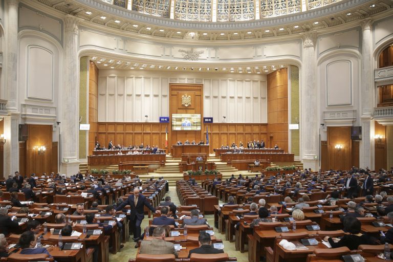 Ce vor USR, UDMR, ALDE, PMP şi Grupul minorităţilor în schimbul susținerii   Guvernului Orban
