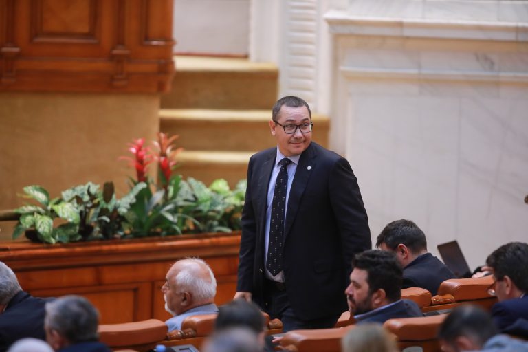 Victor Ponta, ales vicepreşedinte al Partidului Democrat European