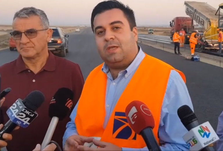 Arest la domiciliu pentru fostul ministru al Transporturilor Răzvan Cuc acuzat de DNA că ar fi intermediat o mită de peste un milion de lei pentru șeful RAR