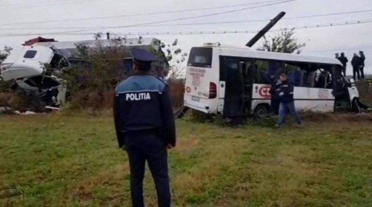 15 victime ale accidentului din Ialomița erau angajații unui mare retailer din Capitală