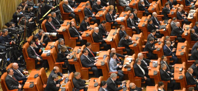 Condițiile cerute de USR și UDMR pentru susținerea noului Guvern