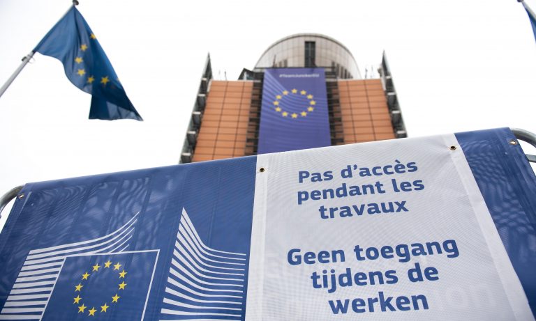 România, ultima țară care nu a propus un nou comisar. Comisia cere ca un nume să fie prezentat “rapid”