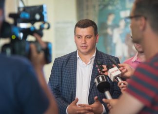 Tomac, înainte de întâlnirea cu USR: Sunt încrezător că vom reuşi să găsim compromisul necesar