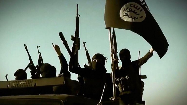 Jihadiștii „Beatles”, sub controlul armatei americane. Trump: „Sunt cei mai răi”