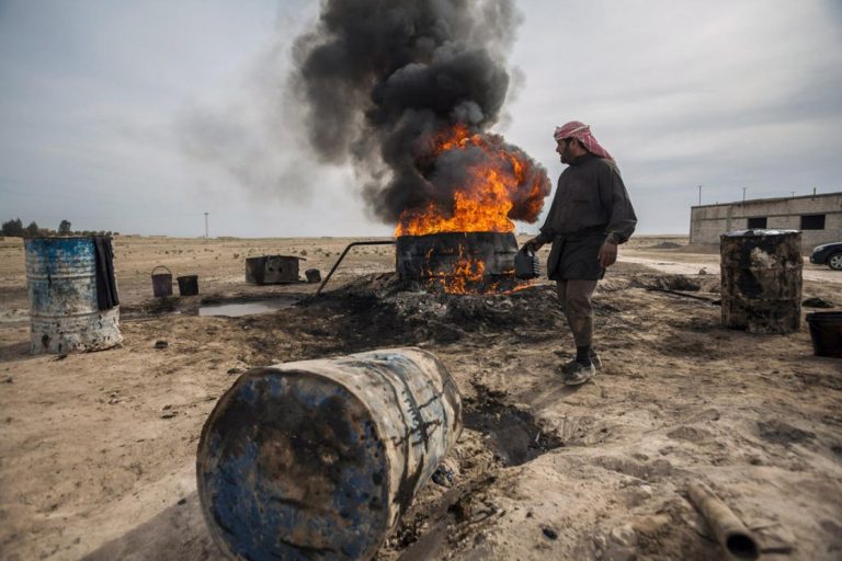 A început bătălia pentru petrolul din Siria? Reacții nervoase la Moscova, în timp ce Trump vrea un acord cu Exxon pentru exploatarea rezervelor siriene