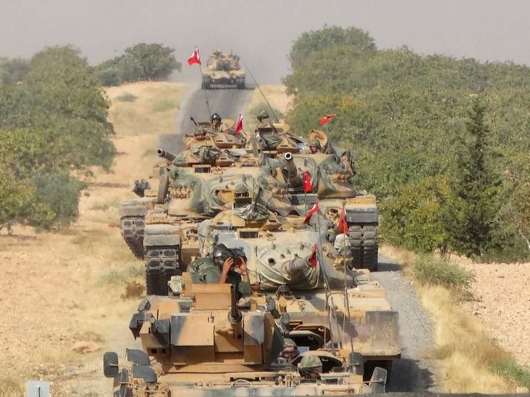 Turcia oprește ofensiva în Siria, la cererea SUA