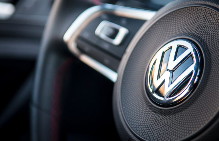 G4Media.ro: Gheorghe Falcă confirmă că Aradul este locația din România analizată de Volkswagen pentru o nouă uzină