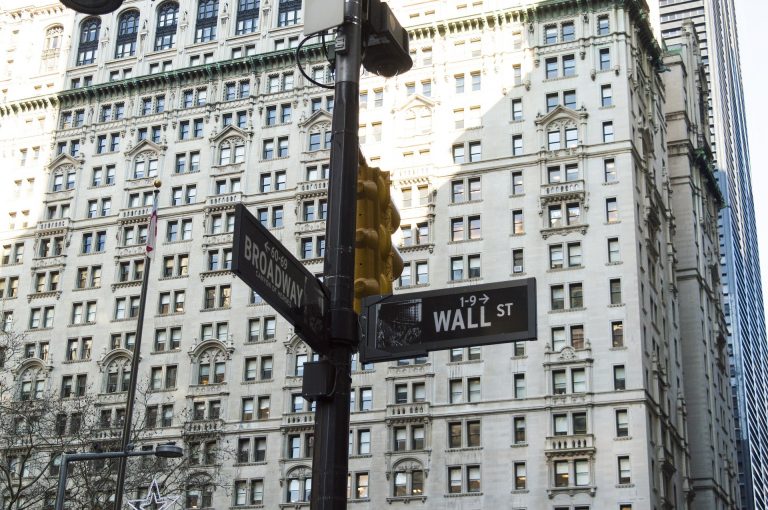 Panică pe bursele de pe Wall Street