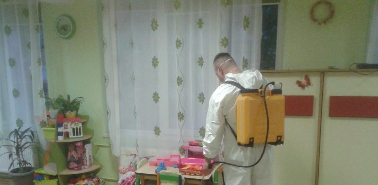 NEWS ALERT 10 persoane dintr-un alt imobil din Timișoara au solicitat îngrijiri medicale, după o dezinsecție