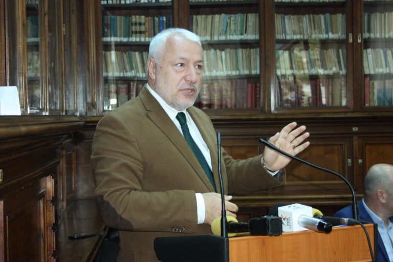Iulian Fota, noul director al Institutului Diplomatic Român
